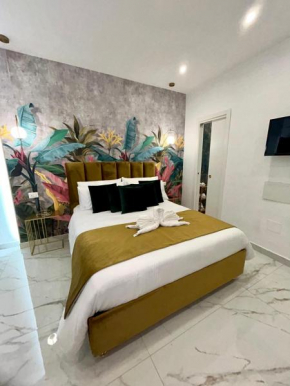 Savior Deluxe Rooms